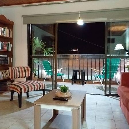 Апартаменты Iguazu House Пуэрто-Игуасу Экстерьер фото